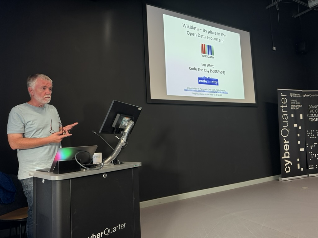 Open Data - Wikidata and OpenStreetMap